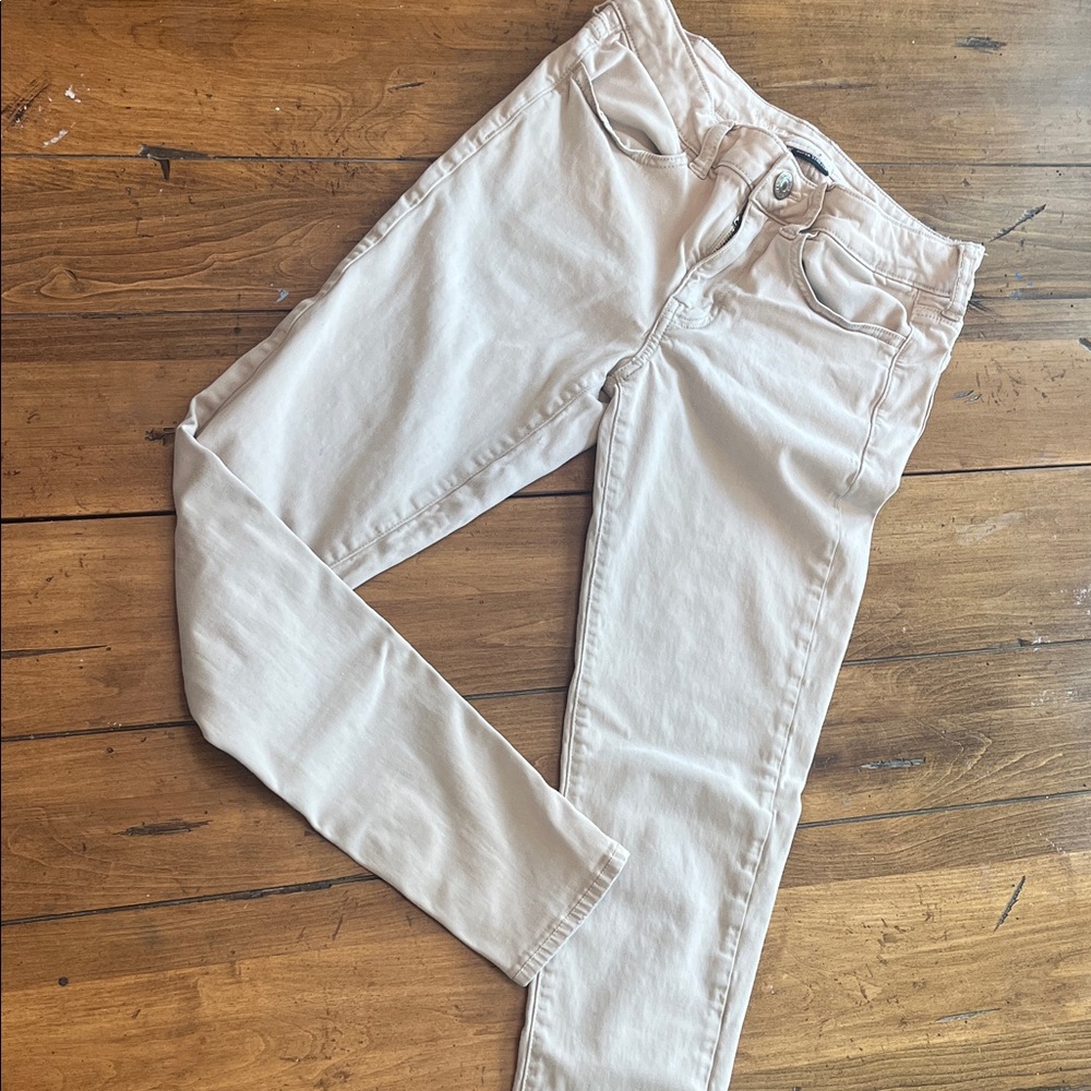 Stylish Women's Khaki Jeans